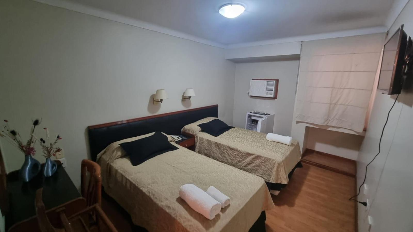 Hotel Presidente San Miguel de Tucumán Kültér fotó