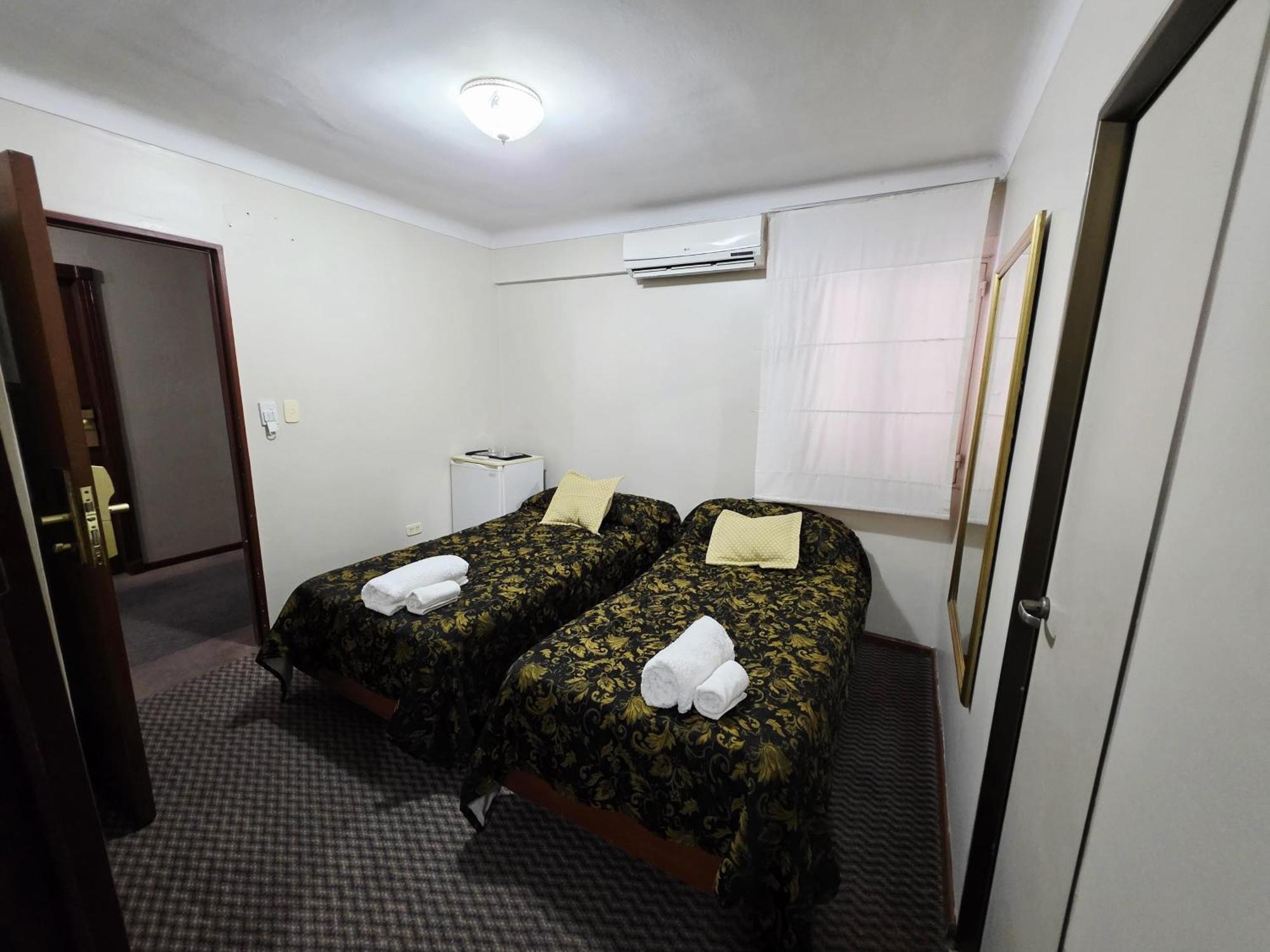 Hotel Presidente San Miguel de Tucumán Kültér fotó